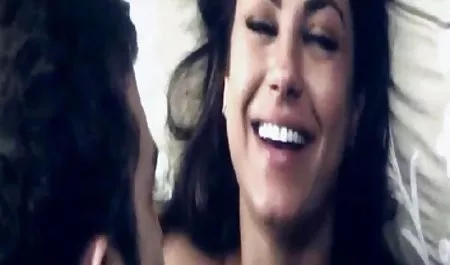 زن بالغ تسلیم عکس سکسی کانال تلگرام یک فروشنده جوان CD