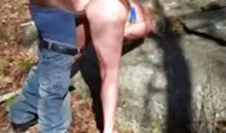 از blowjob بلوز از بلوند گروه سکسی در موبوگرام سوت